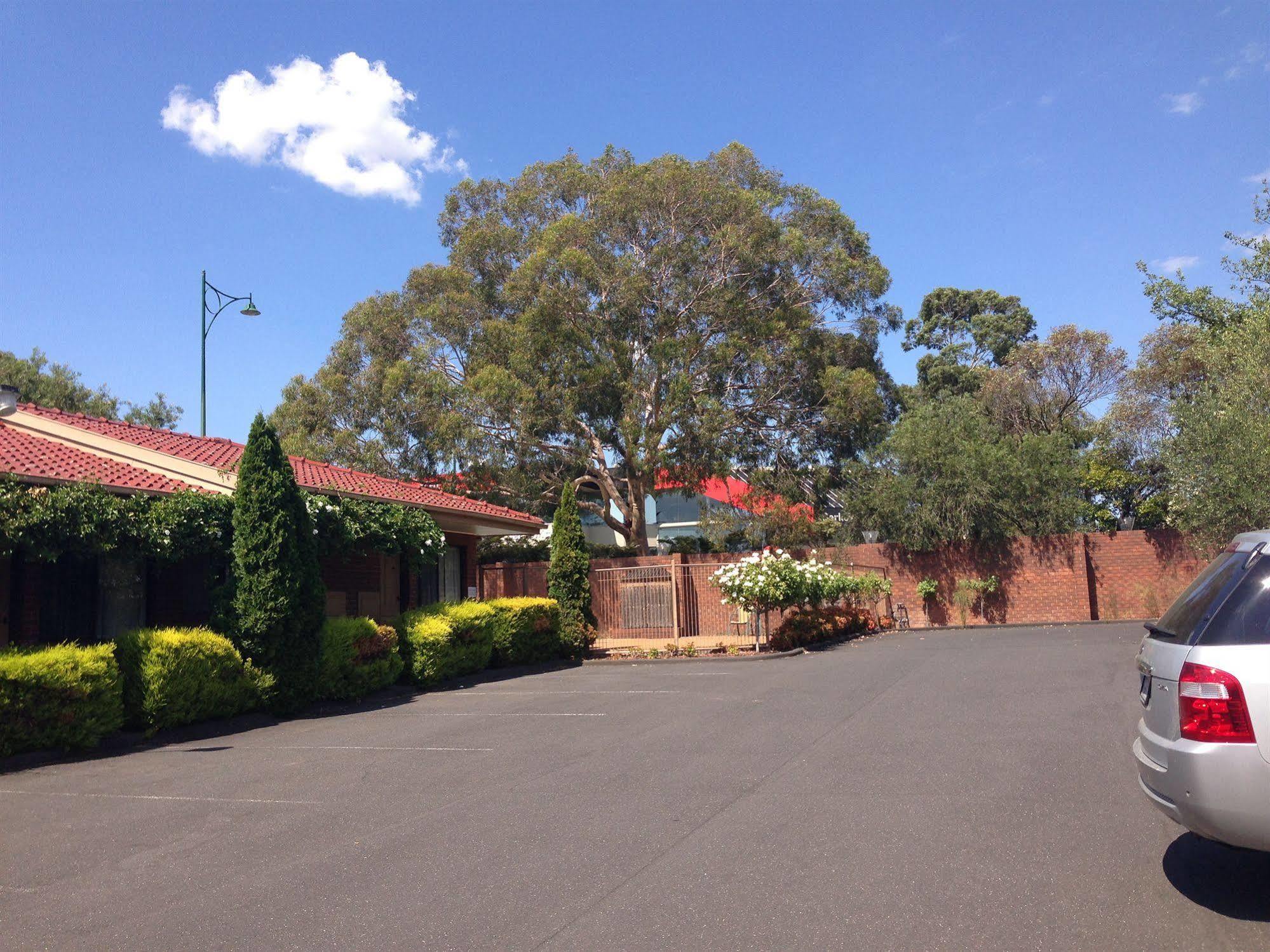 Nunawading Motor Inn Exterior foto